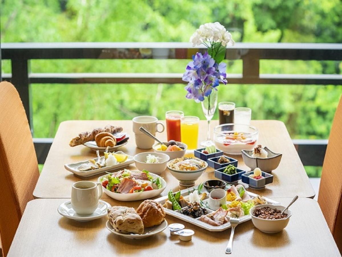 Select Grand Kagayamanaka Hotel Luaran gambar